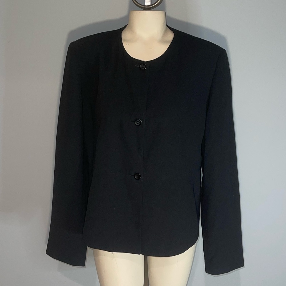 Harve Benard collarless black 3 button blazer jacket woman’s size 12 vintage